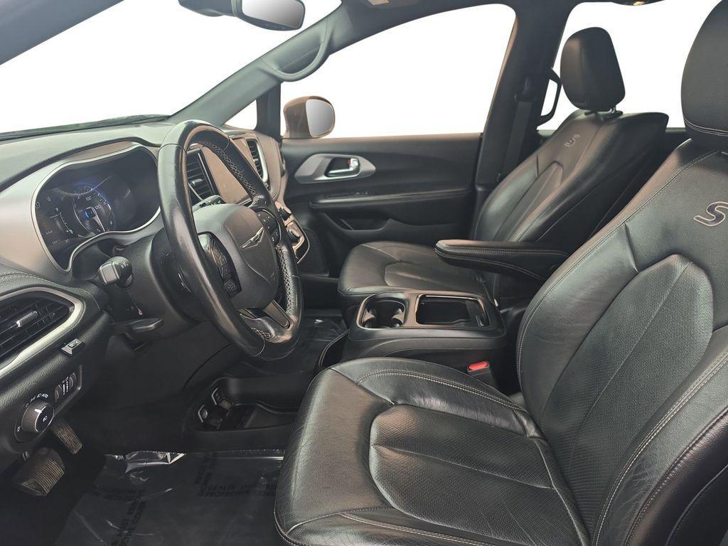 used 2021 Chrysler Pacifica car, priced at $22,891
