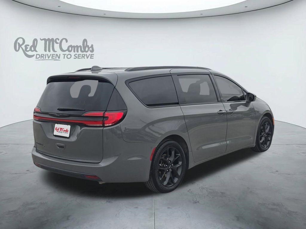 used 2021 Chrysler Pacifica car, priced at $22,891