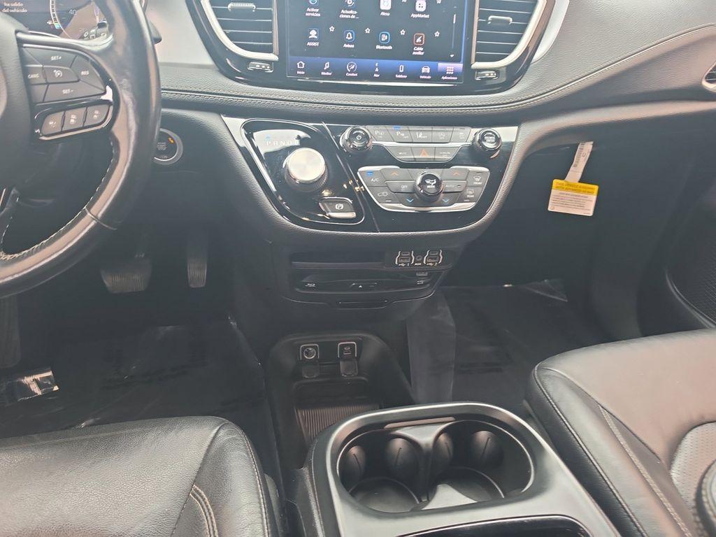 used 2021 Chrysler Pacifica car, priced at $22,891