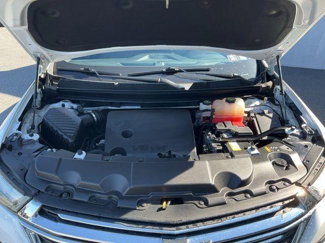 used 2023 Chevrolet Traverse car, priced at $32,482