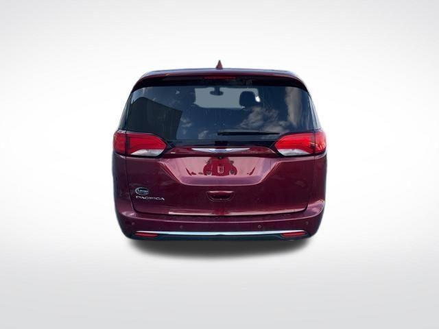 used 2018 Chrysler Pacifica car, priced at $13,992