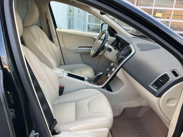 used 2015 Volvo XC60 car, priced at $8,992