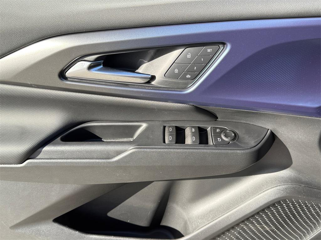 new 2026 Chevrolet Equinox EV car, priced at $41,895