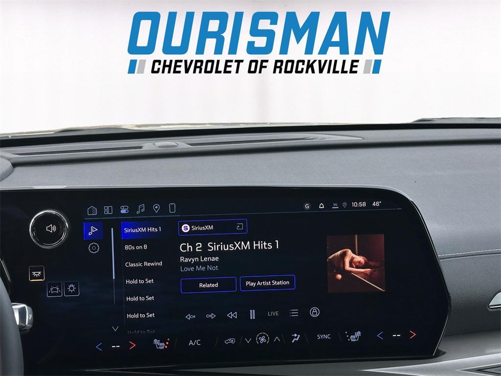 new 2026 Chevrolet Traverse car, priced at $37,205