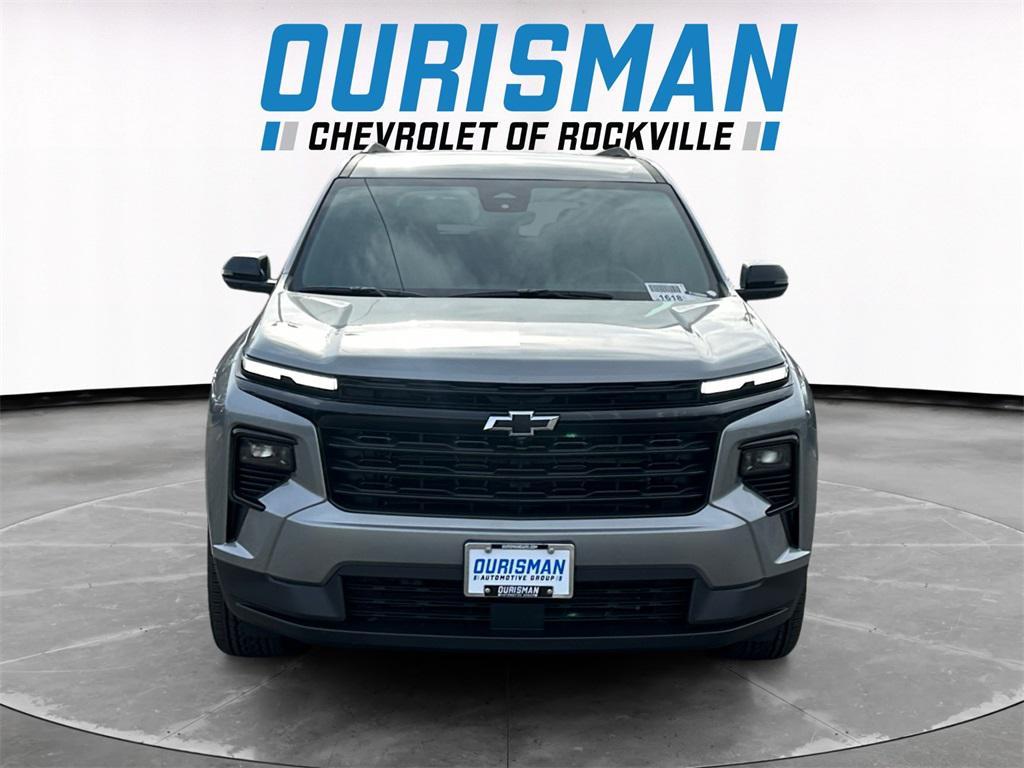 new 2026 Chevrolet Traverse car, priced at $37,205