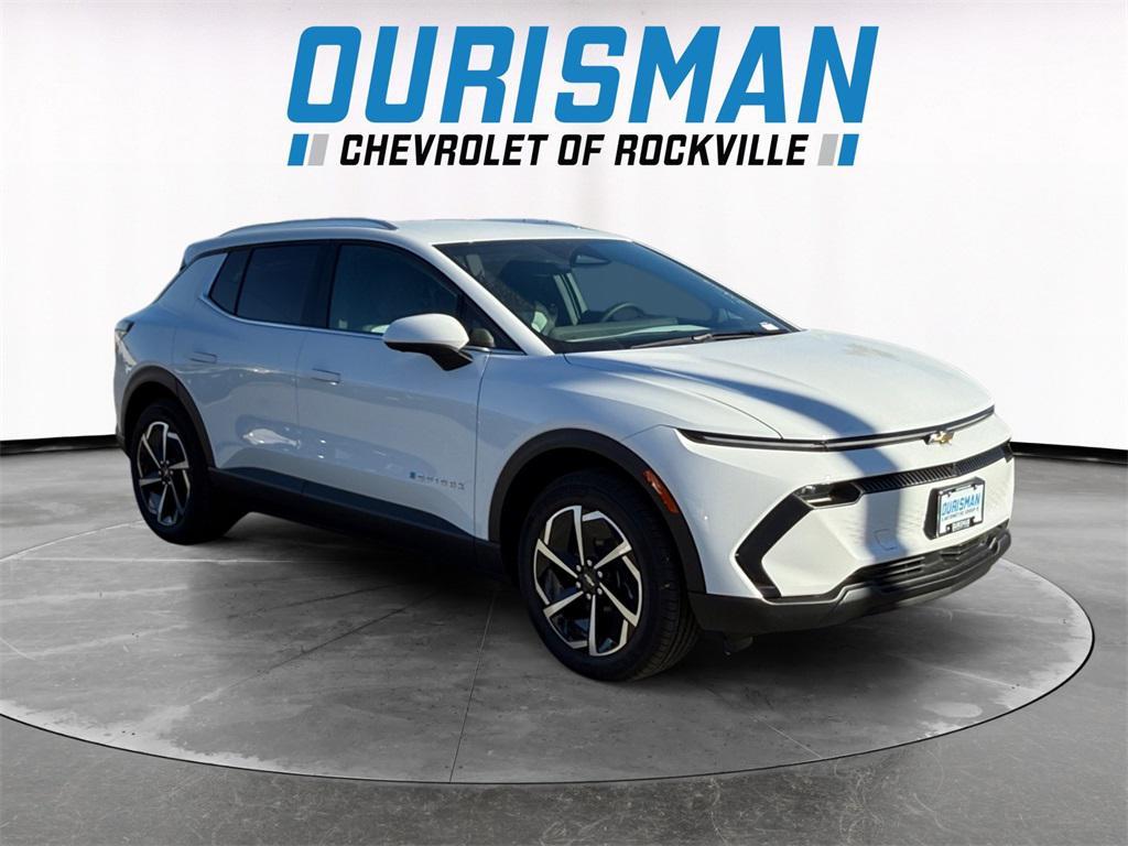 new 2026 Chevrolet Equinox EV car, priced at $41,220