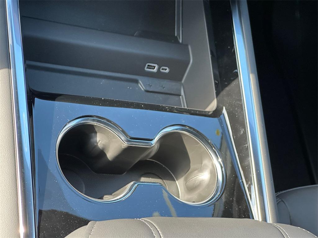 new 2026 Chevrolet Suburban car, priced at $72,053