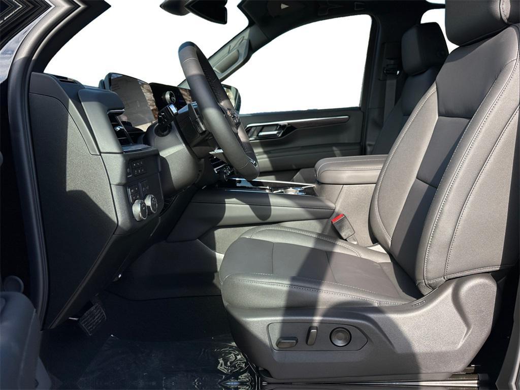 new 2026 Chevrolet Suburban car, priced at $72,053