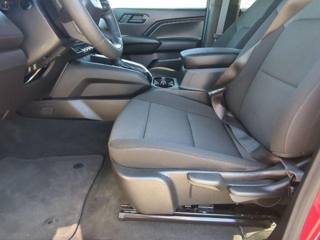 new 2025 Chevrolet Colorado car, priced at $36,565