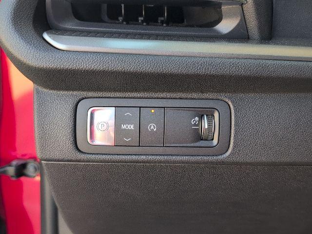 new 2026 Chevrolet Traverse car, priced at $39,435