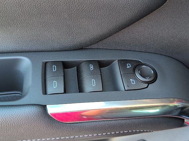 new 2026 Chevrolet Traverse car, priced at $39,435