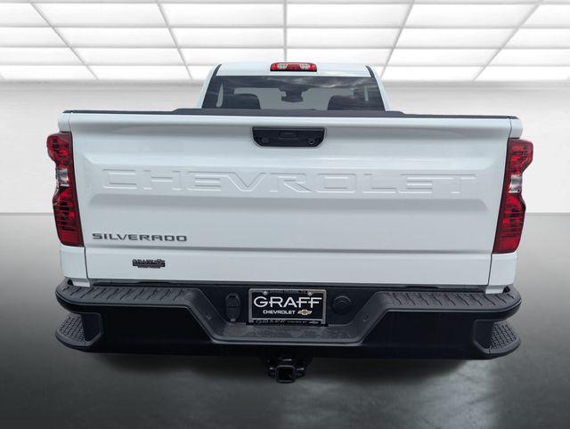 new 2026 Chevrolet Silverado 1500 car, priced at $32,905