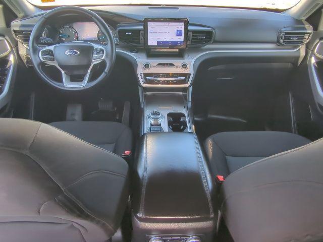 used 2022 Ford Explorer car, priced at $27,111