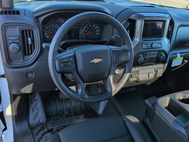 new 2026 Chevrolet Silverado 1500 car, priced at $30,725