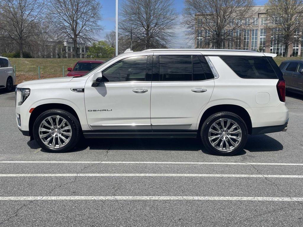 used 2022 GMC Yukon car, priced at $45,988
