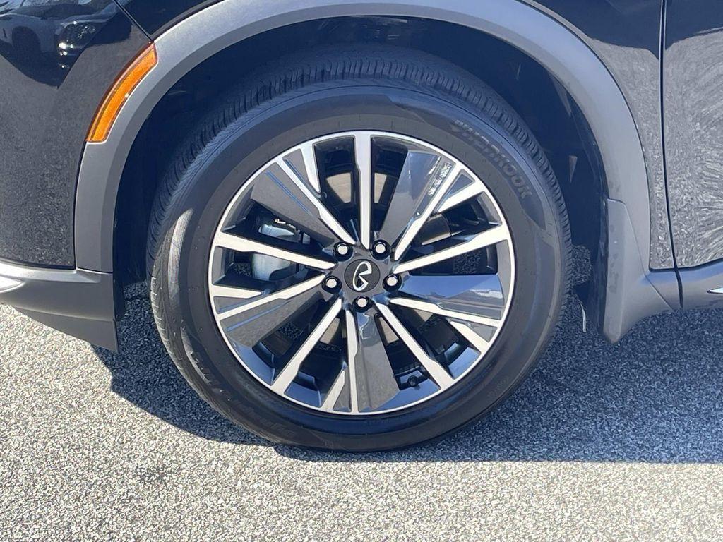 used 2026 INFINITI QX60 car, priced at $49,988