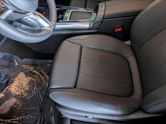 new 2025 Mercedes-Benz GLA 250 car, priced at $45,845