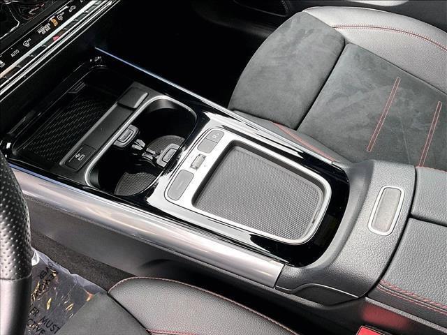 used 2025 Mercedes-Benz GLA 250 car, priced at $39,977