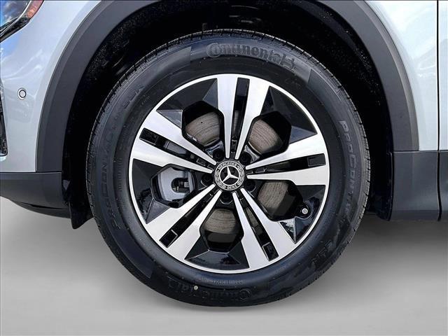 new 2026 Mercedes-Benz GLB 250 car, priced at $49,325