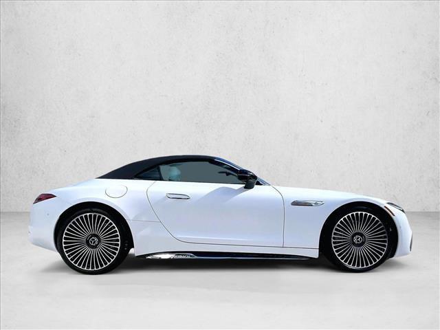 new 2026 Mercedes-Benz Maybach SL 680 Monogram Series car, priced at $232,650