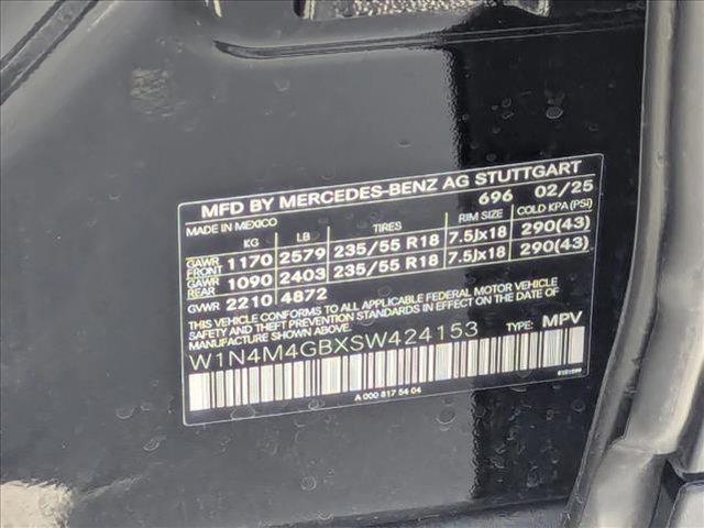 new 2025 Mercedes-Benz GLB 250 car, priced at $47,145