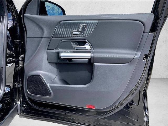 used 2025 Mercedes-Benz GLA 250 car, priced at $41,177