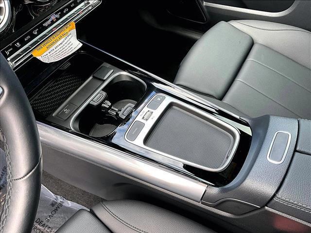 used 2025 Mercedes-Benz GLA 250 car, priced at $41,177