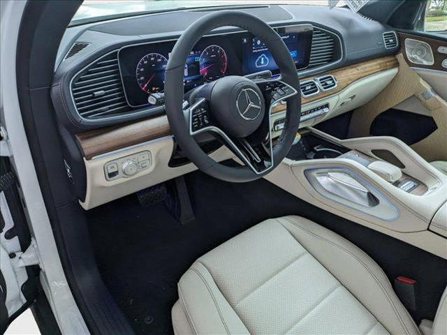 new 2025 Mercedes-Benz GLS 450 car, priced at $91,775