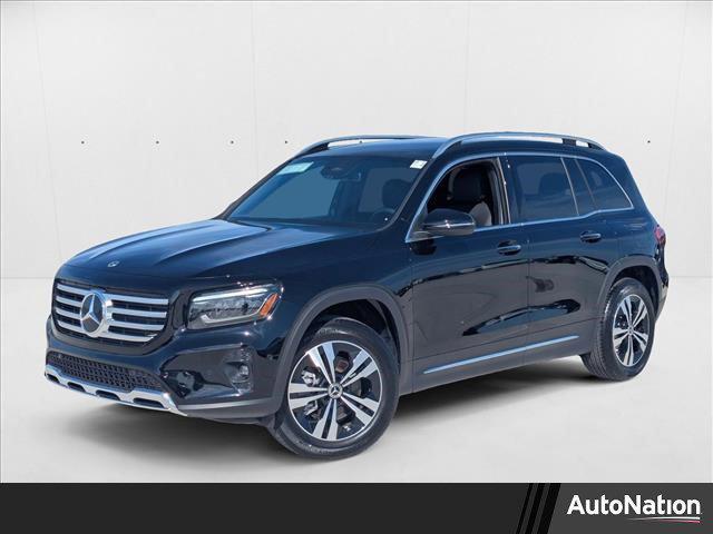 new 2025 Mercedes-Benz GLB 250 car, priced at $47,145