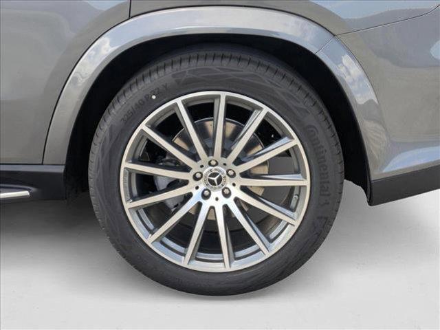 new 2025 Mercedes-Benz GLS 580 car, priced at $117,280