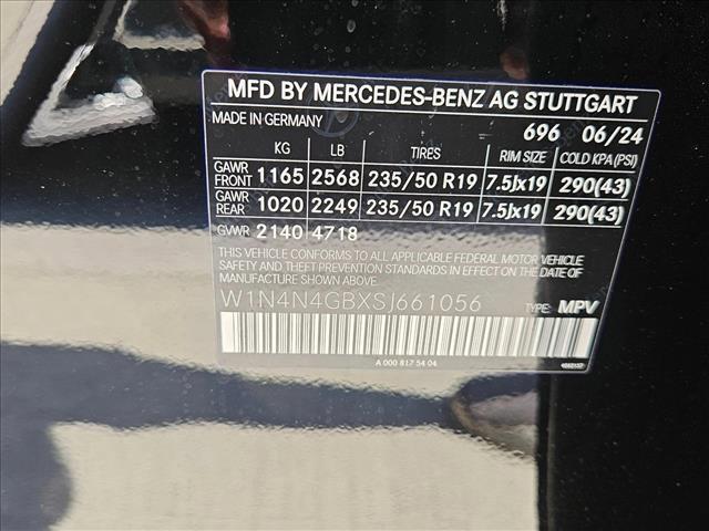 used 2025 Mercedes-Benz GLA 250 car, priced at $37,577