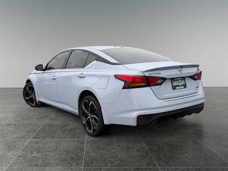 used 2023 Nissan Altima car, priced at $25,990