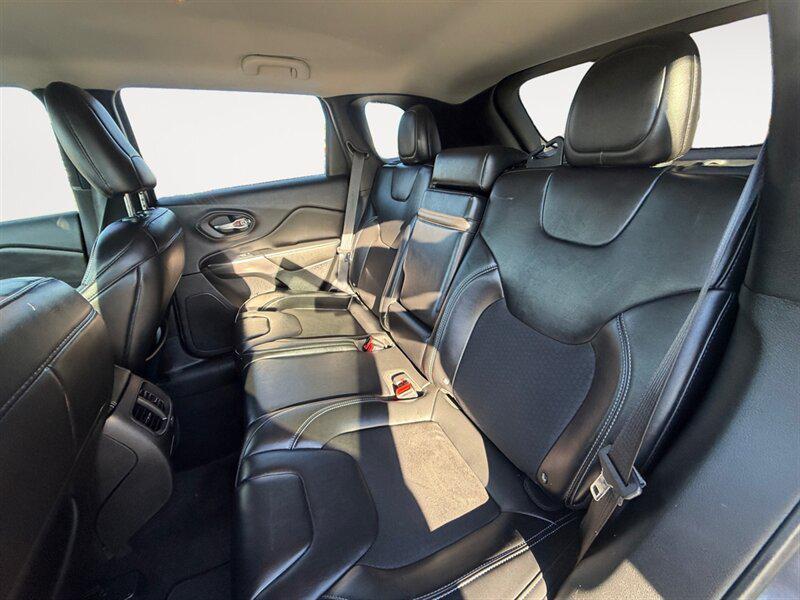 used 2019 Jeep Cherokee car, priced at $13,590