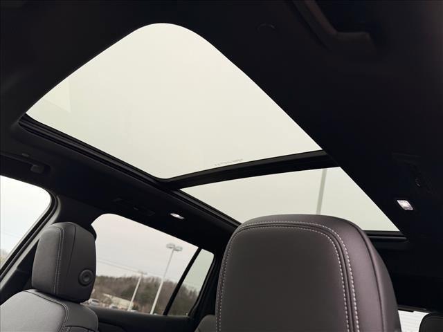 new 2026 Chevrolet Traverse car, priced at $49,945