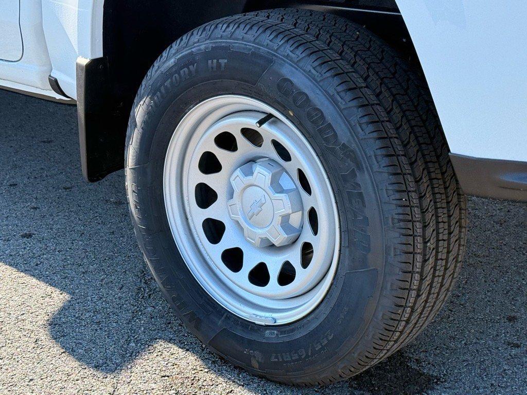 new 2025 Chevrolet Colorado car, priced at $28,426