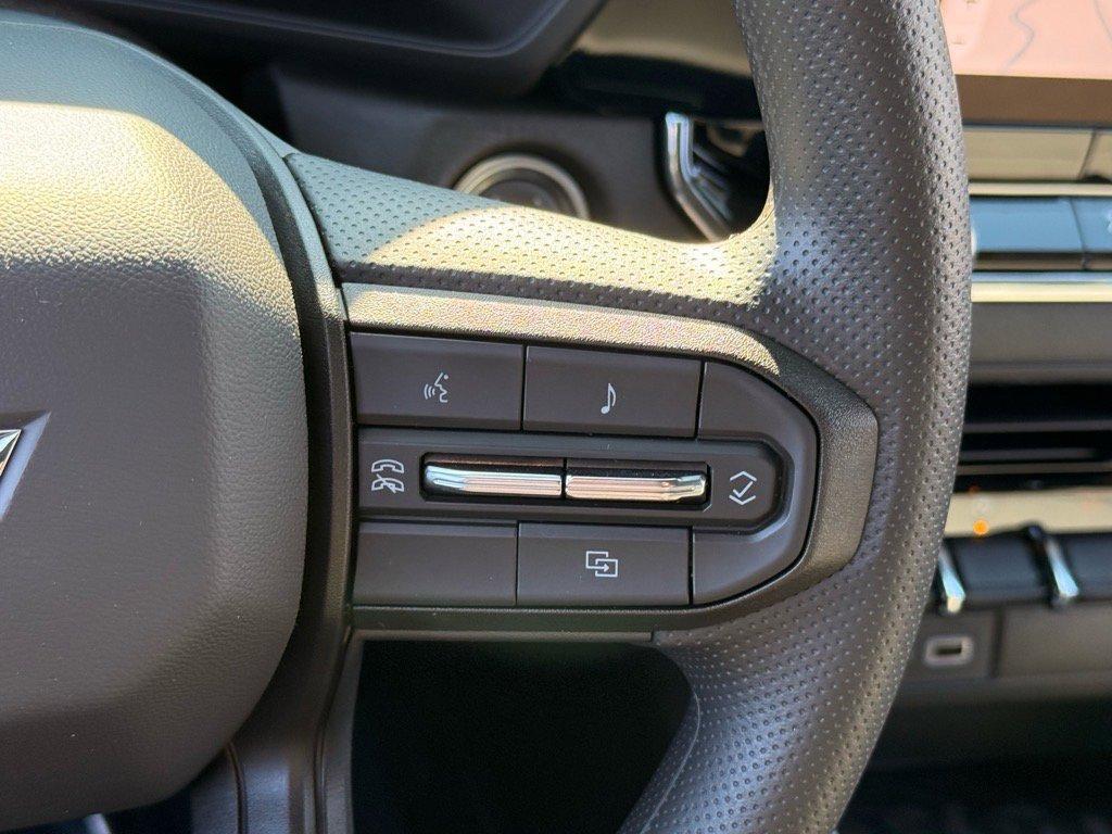 new 2025 Chevrolet Colorado car, priced at $28,426