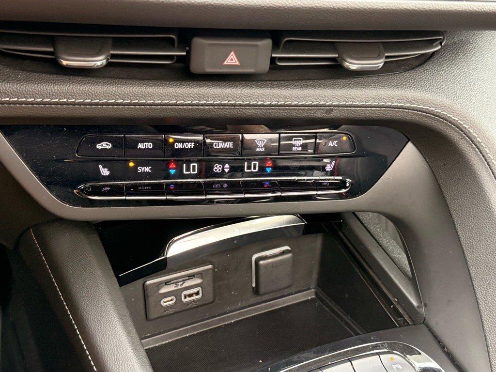 used 2023 Buick Envision car, priced at $27,538