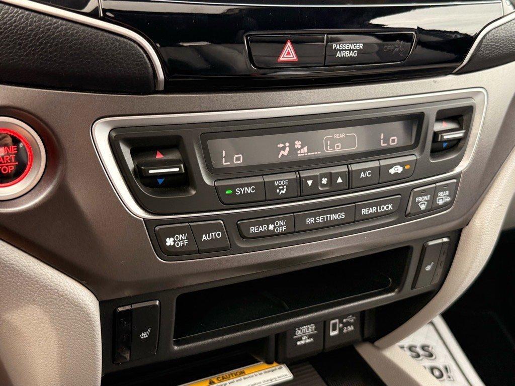 used 2022 Honda Pilot car, priced at $29,420