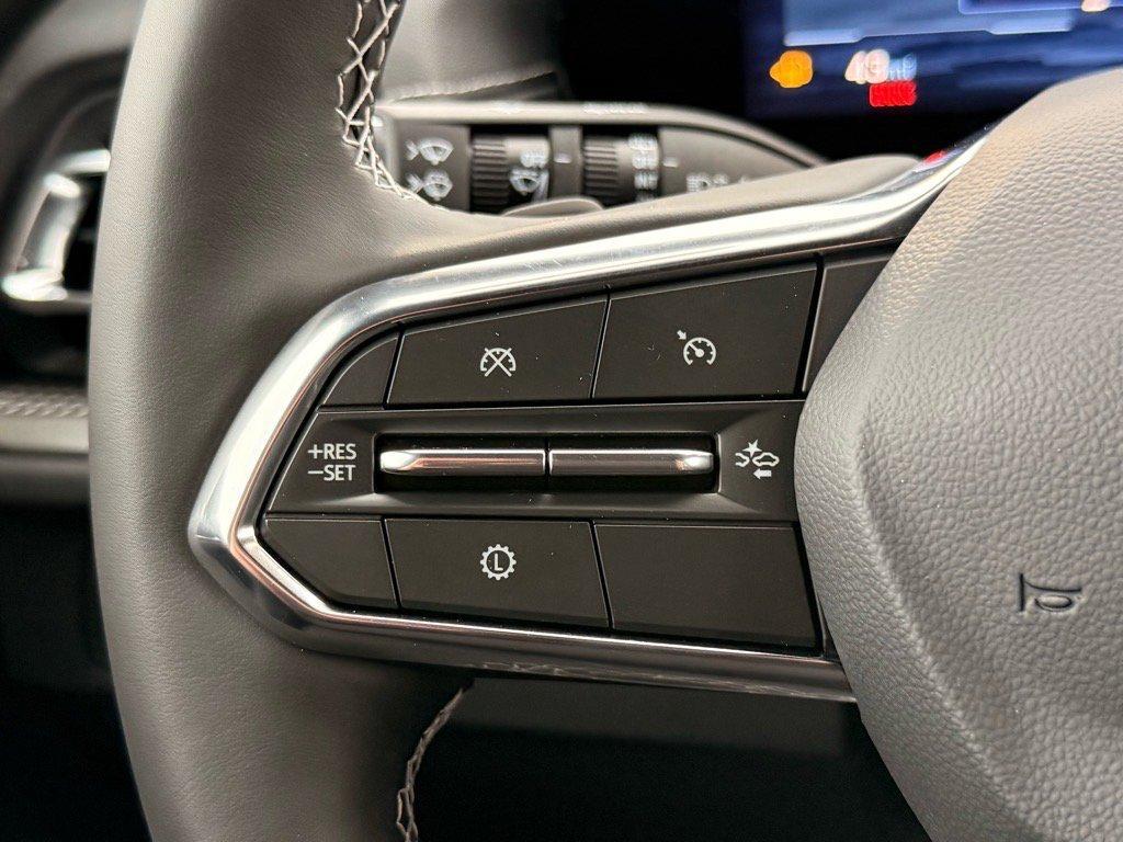 new 2025 Chevrolet Traverse car, priced at $38,339