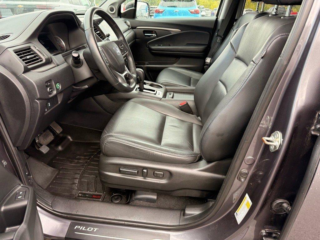 used 2019 Honda Pilot car, priced at $24,348