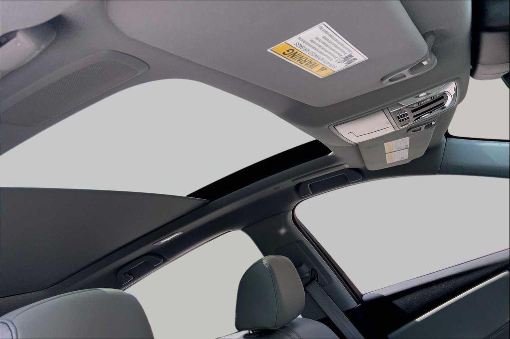 used 2023 Acura RDX car, priced at $33,015