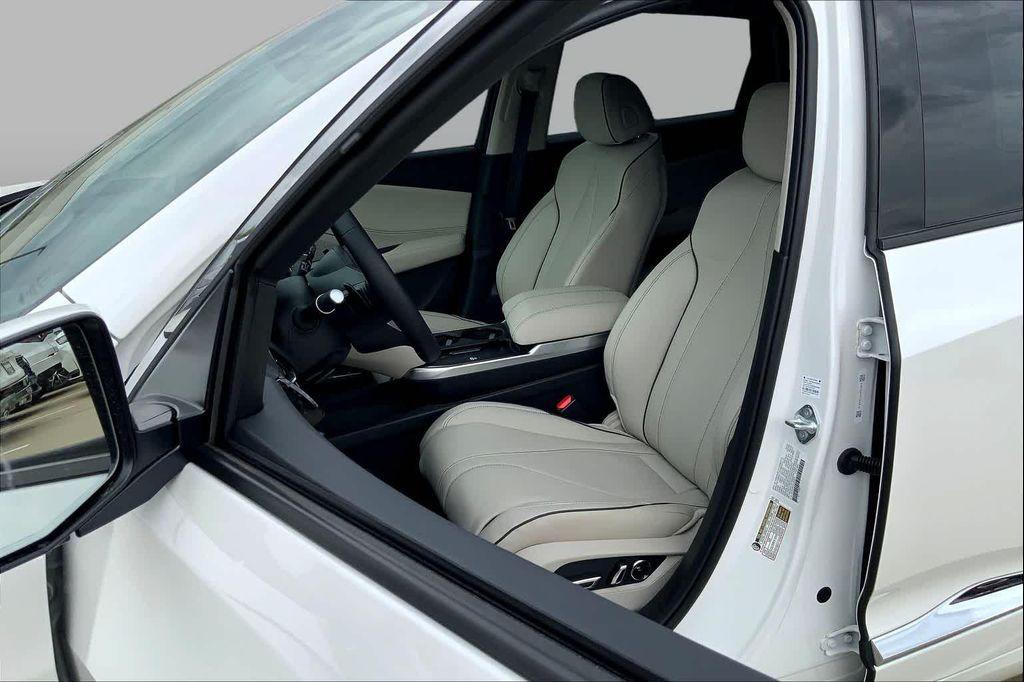 new 2026 Acura RDX car, priced at $55,125