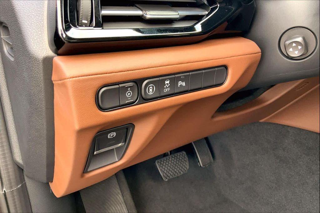 new 2026 Acura MDX car, priced at $61,675