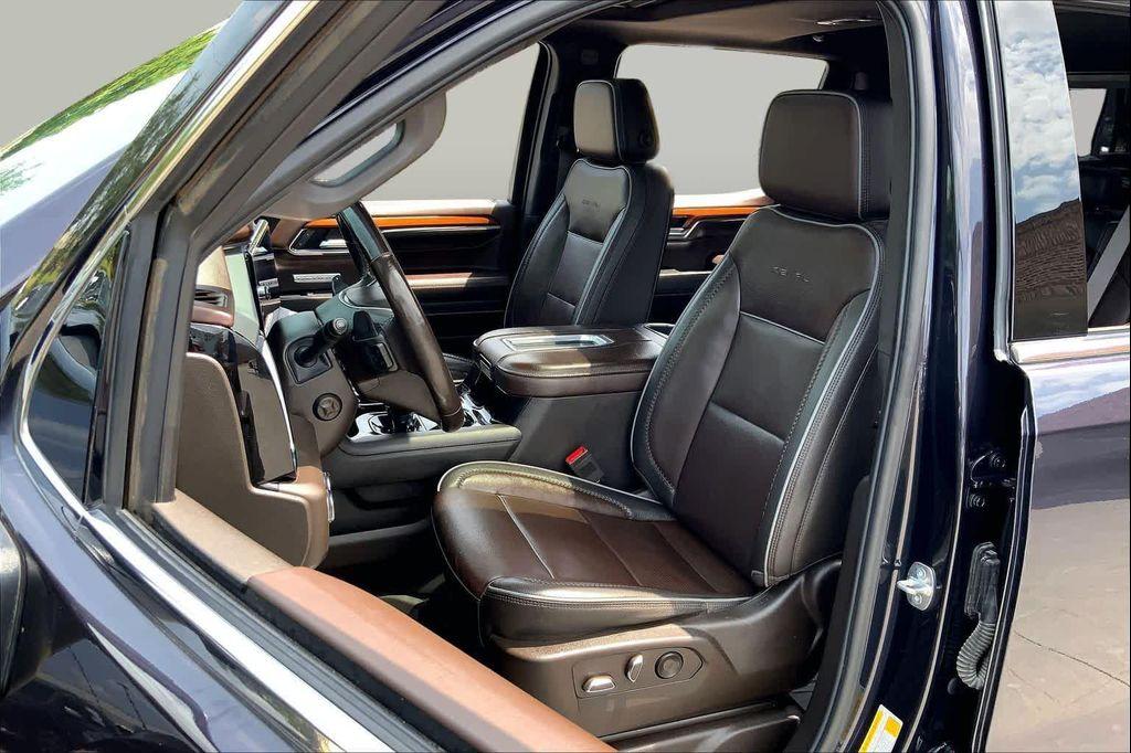 used 2022 GMC Sierra 1500 car, priced at $48,215