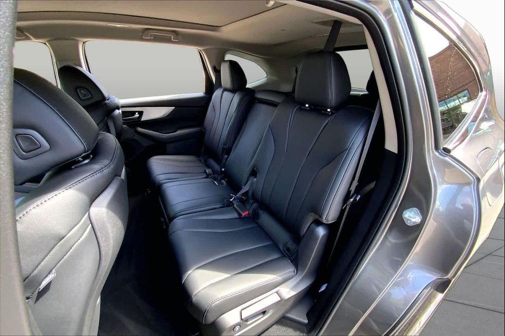 used 2026 Acura MDX car, priced at $48,215