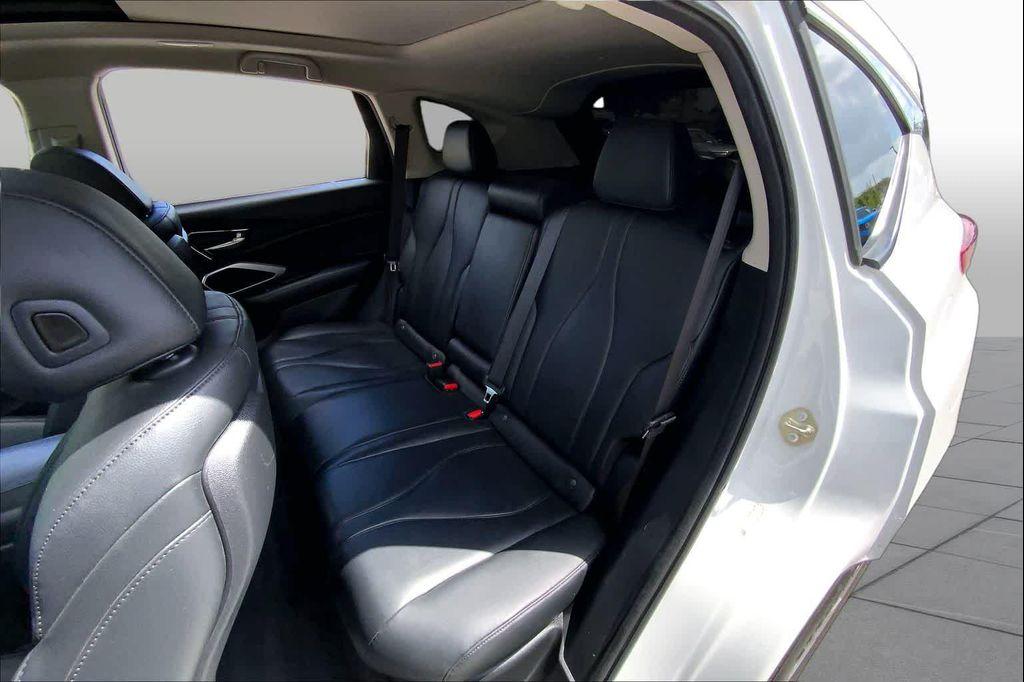 used 2020 Acura RDX car, priced at $19,815