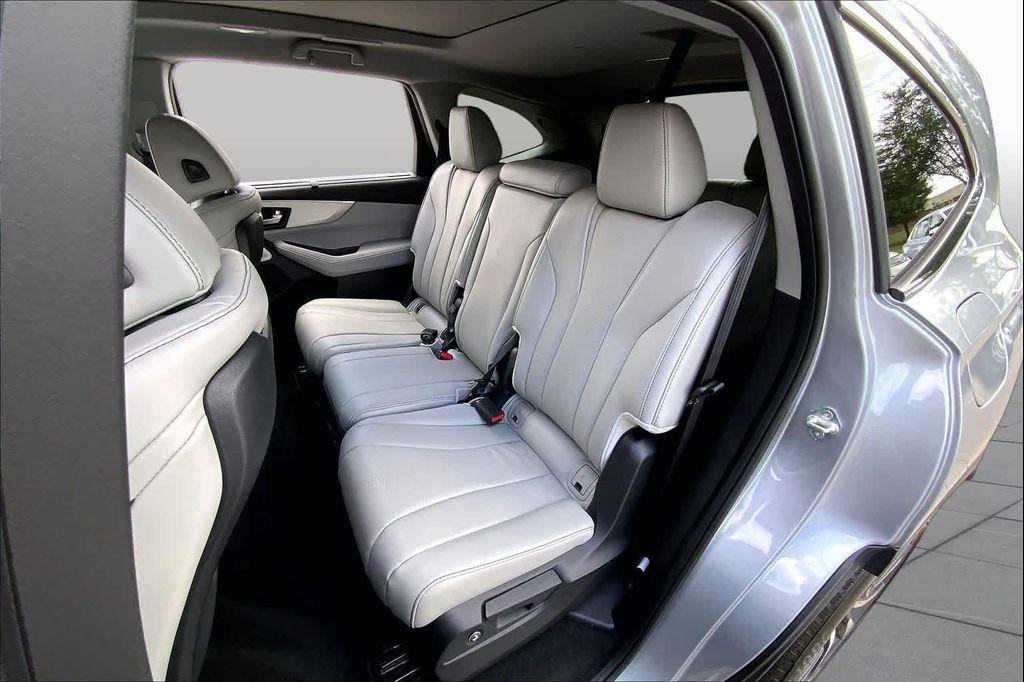 used 2026 Acura MDX car, priced at $50,215
