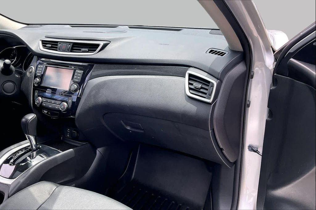 used 2016 Nissan Rogue car, priced at $15,215