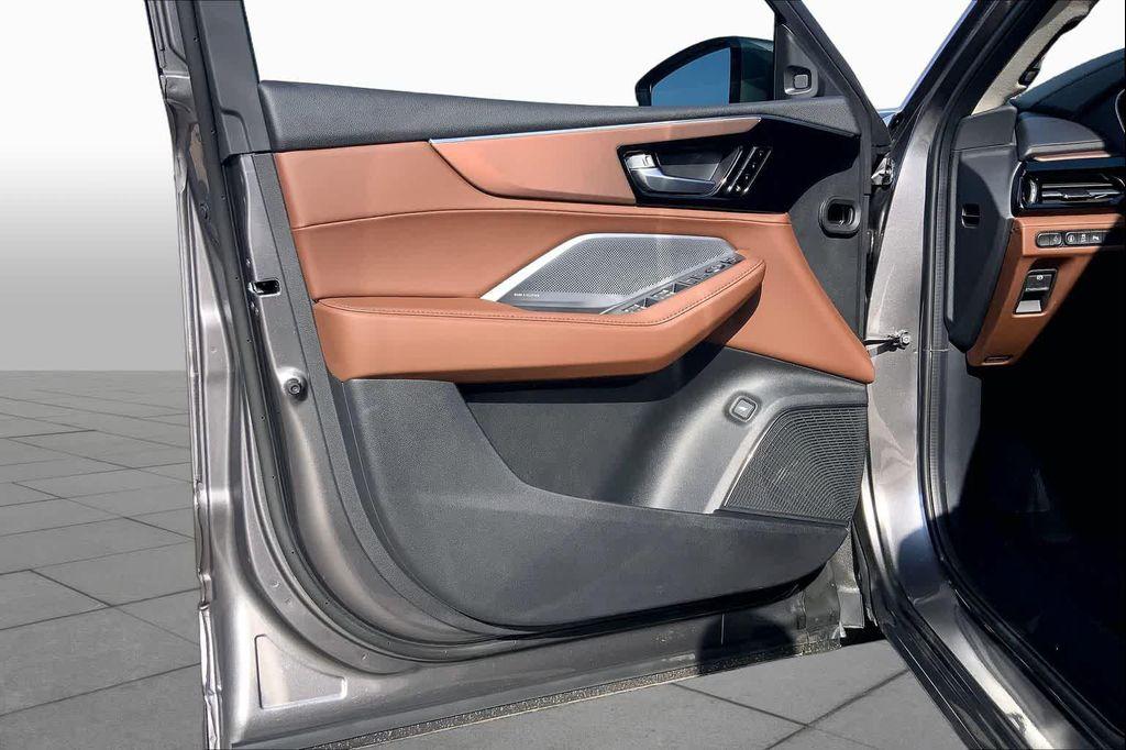 new 2026 Acura MDX car, priced at $61,675