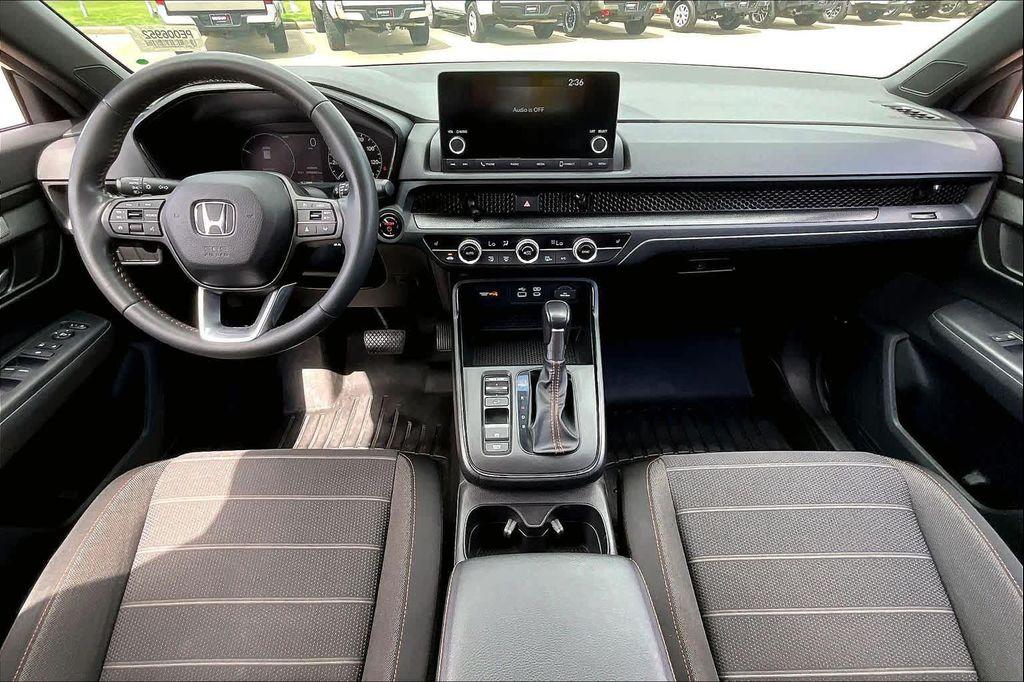 used 2023 Honda CR-V Hybrid car, priced at $24,815